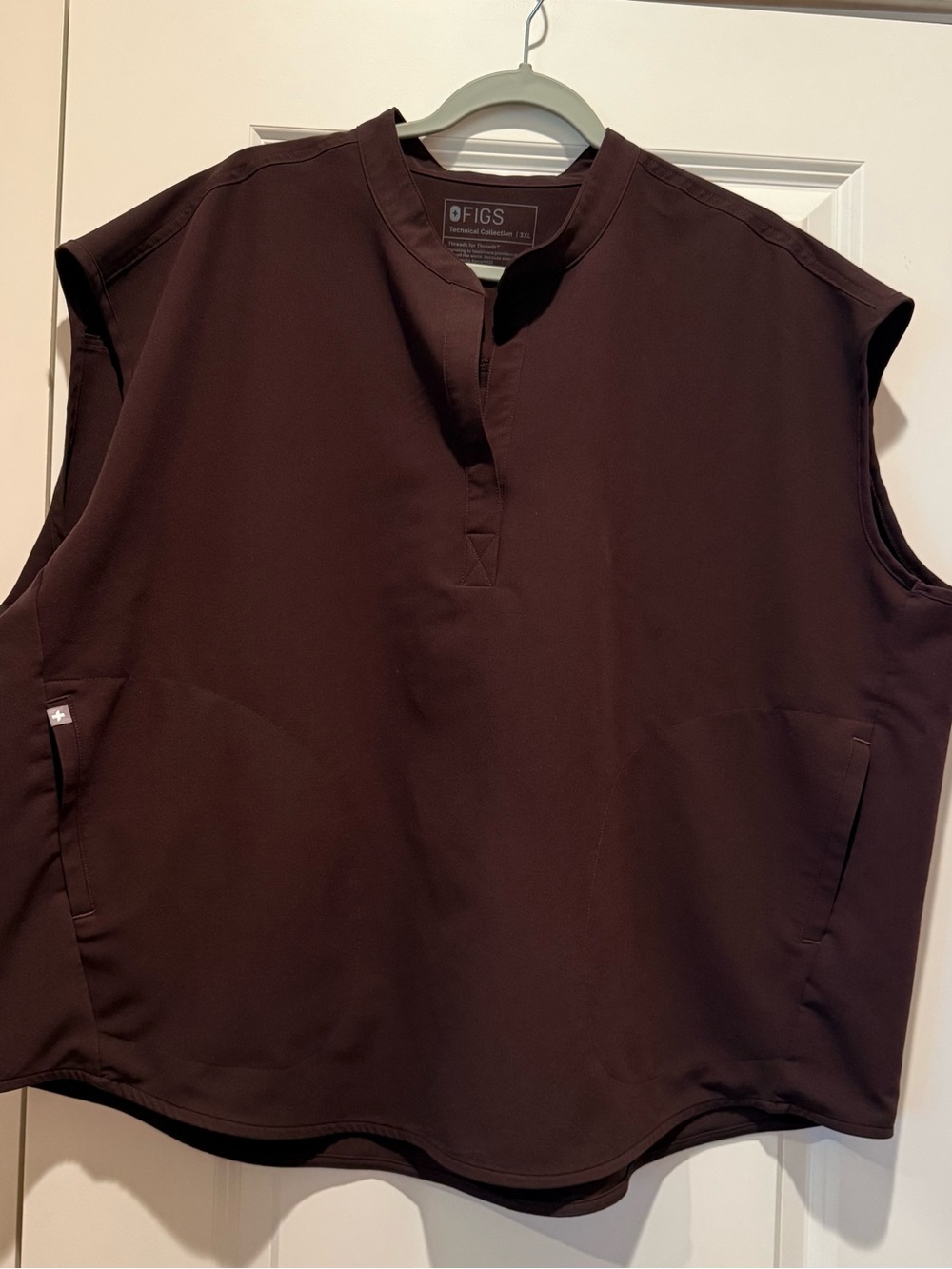 Figs Rafaela Oversized Scrub Top Women Size 3XL Brown PO#5855 Style#1000214